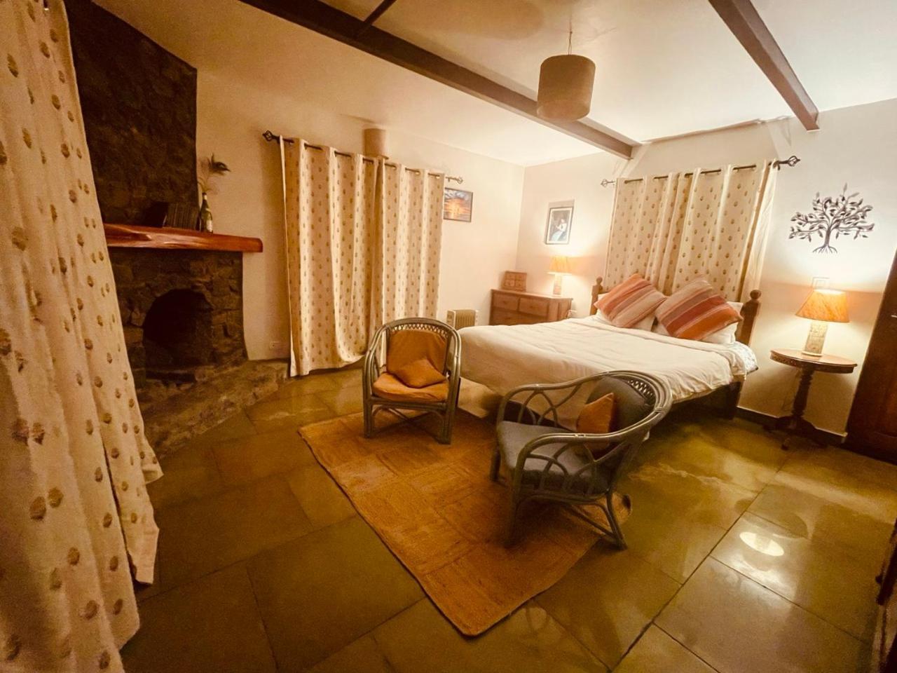 ウーティ Stumpfields Bed & Breakfast エクステリア 写真