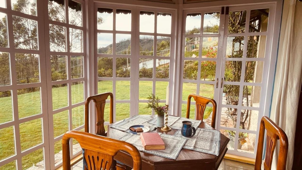 ウーティ Stumpfields Bed & Breakfast エクステリア 写真