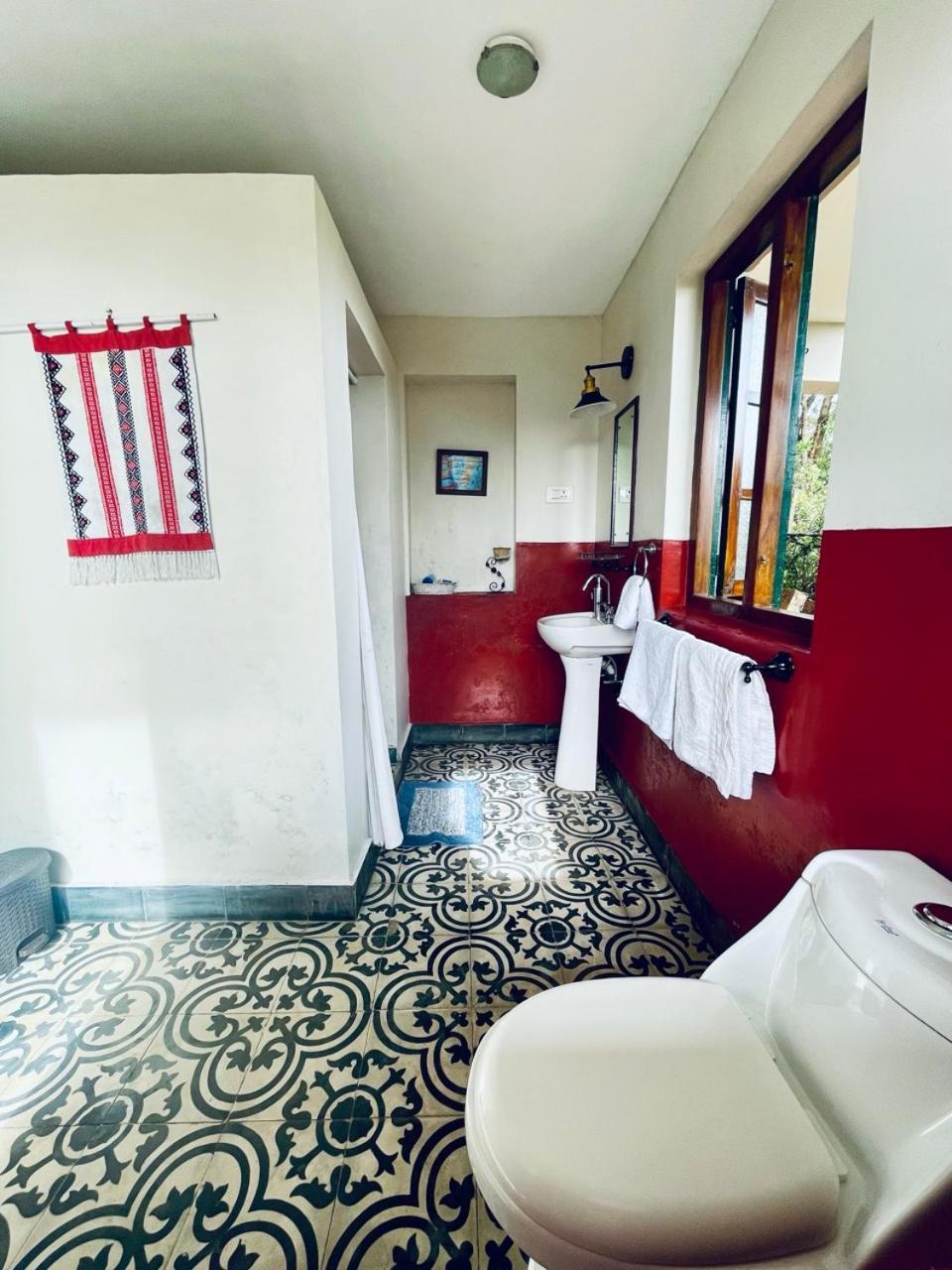 ウーティ Stumpfields Bed & Breakfast エクステリア 写真