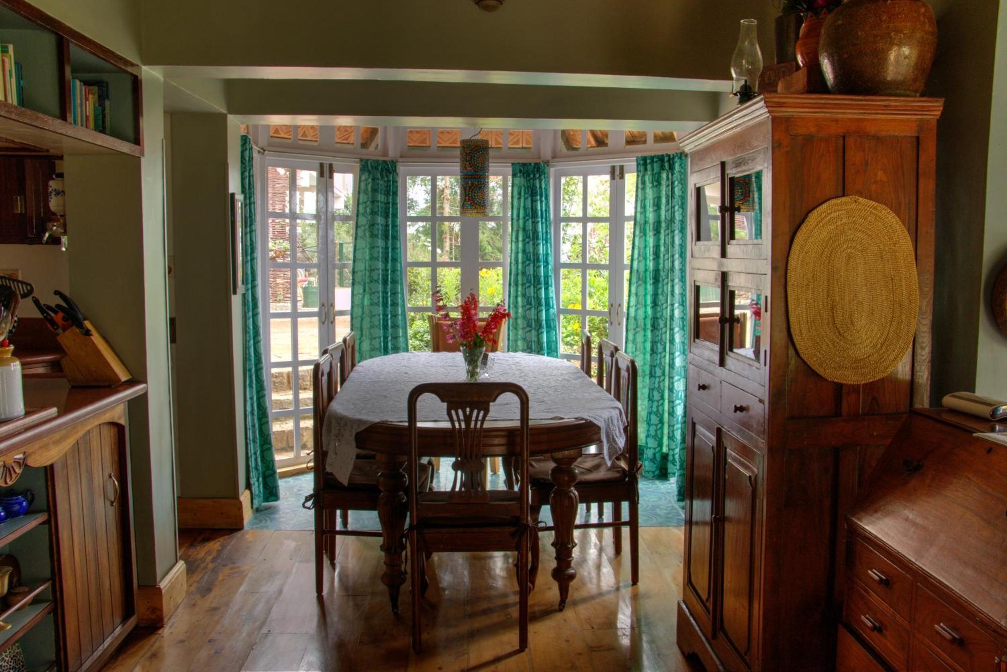 ウーティ Stumpfields Bed & Breakfast エクステリア 写真